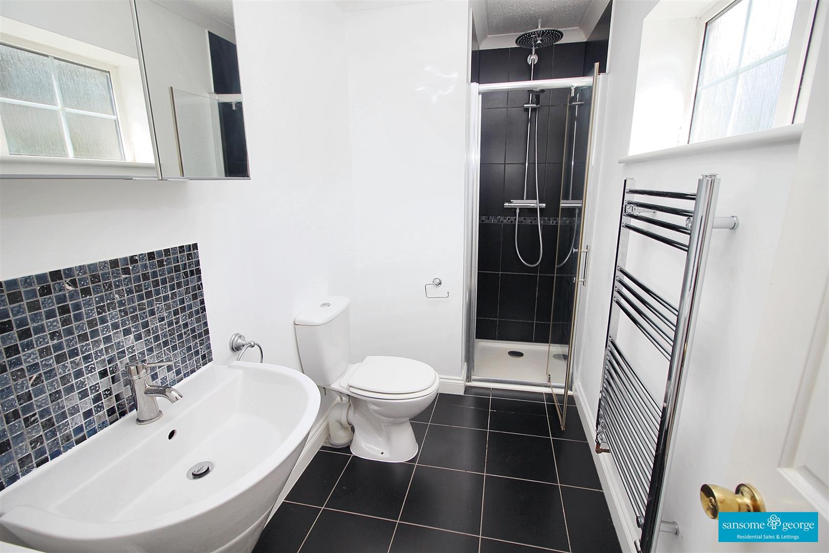 Fairway Avenue, Tilehurst, Reading